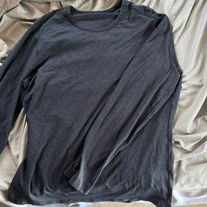 Lululemon Navy blue long sleeve shirt M/L